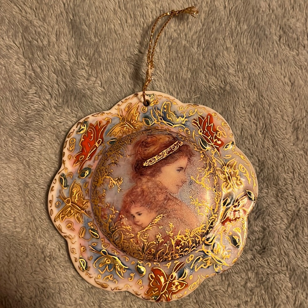 Hibel Porcelain Collectors Ornament